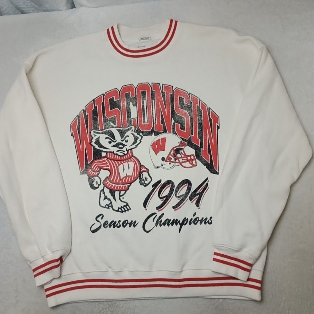 Abercrombie & Fitch Wisconsin Badgers Sweatshirt Mens M White NCAA Football Crew